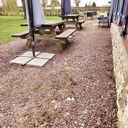 Vakantiehuis Des Etourniaux La Poterie-Mathieu